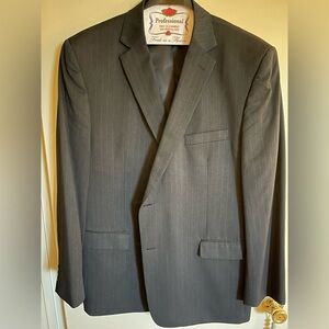 Men’s Warehouse / Petrocelli Men's Classic Gray Pinstripe Jacket - 50R